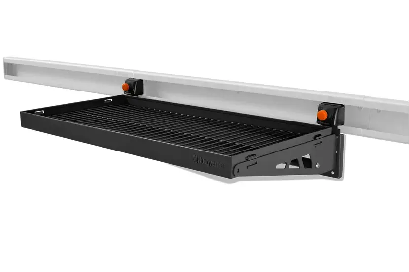 Aufbewahrungsregal für Kettensägen