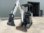 BOBCAT E17 + 3 LÖCHER – 1,7-Tonnen-Minibagger