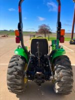 John Deere 3032E – Bild 2